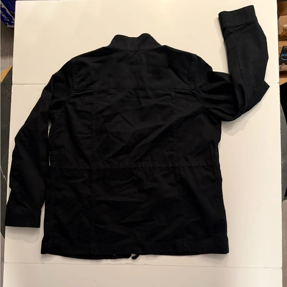 GAP Women's Utility Jacket in Black - Picture 2 of 3